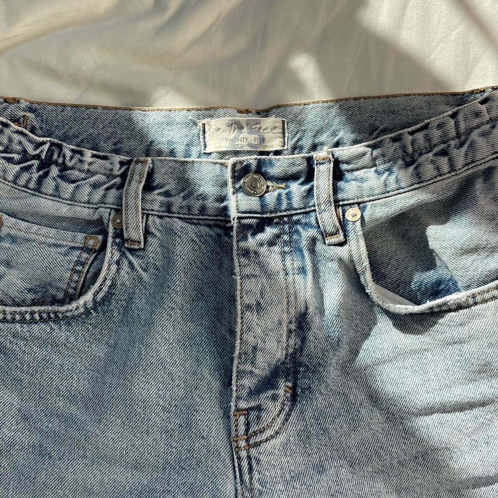 WIDE leg Free People Jeans.